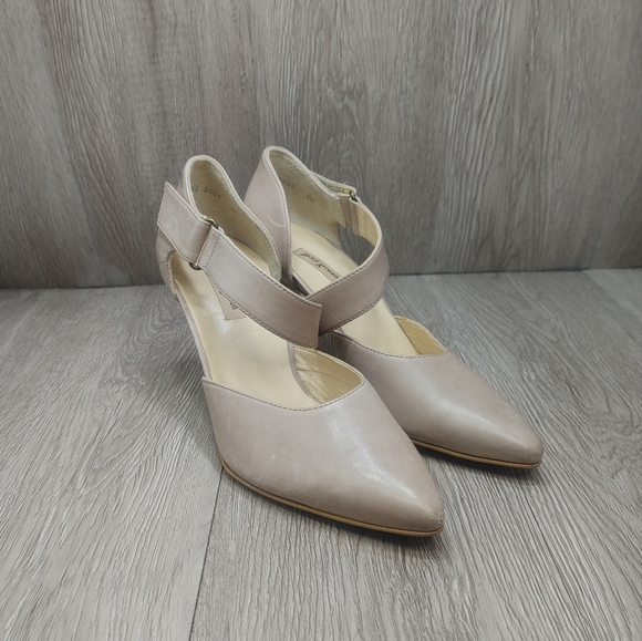 Paul Green Valletta‎ Heels Pointed Toe Nude Cream Beige US 7 UK 4.5 Leather - Picture 1 of 11
